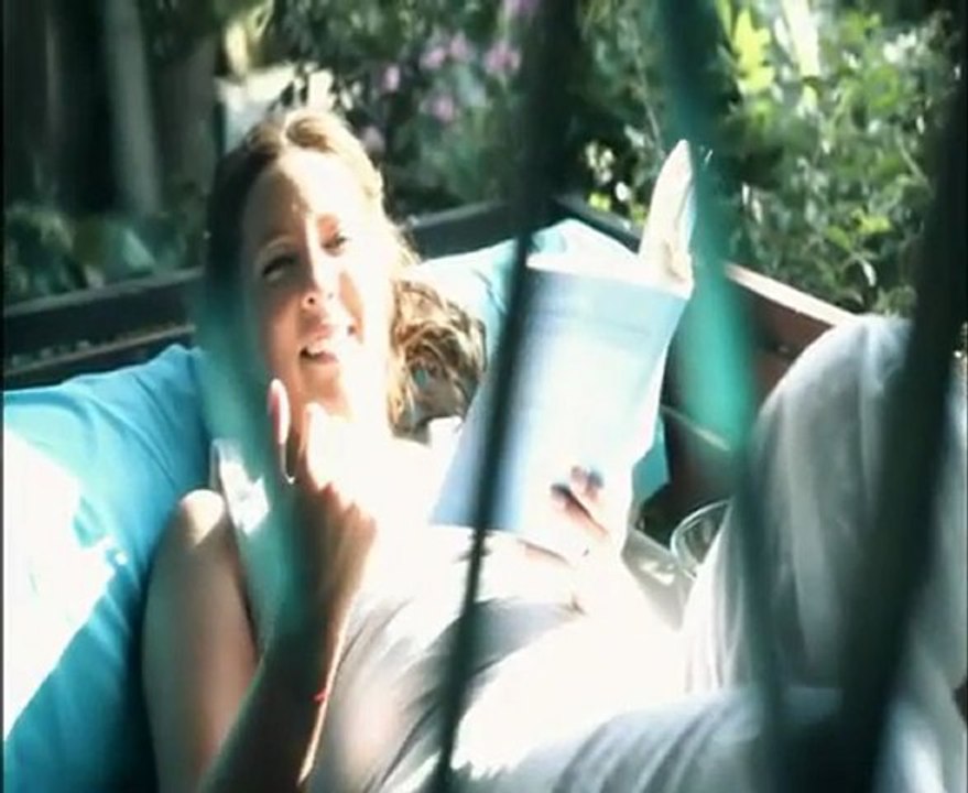 Ceynur - İstedim (2009)