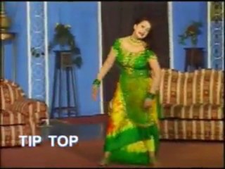 Heraa Raang Diyon Wongon - Nargis Mujra - YouTube