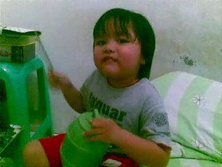 Syauqi Nyanyi dan teriakin ALKO Bandung