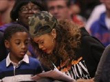 Rihanna Signs Autographs At LA Clippers Game (VIDEO)