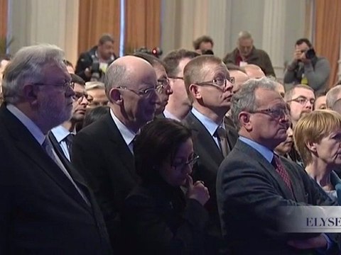 Nicolas Sarkozy adresse ses voeux aux fonctionnaires