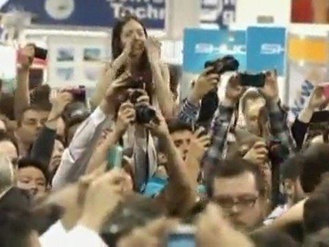 Justin Bieber sparks things up in Las Vegas