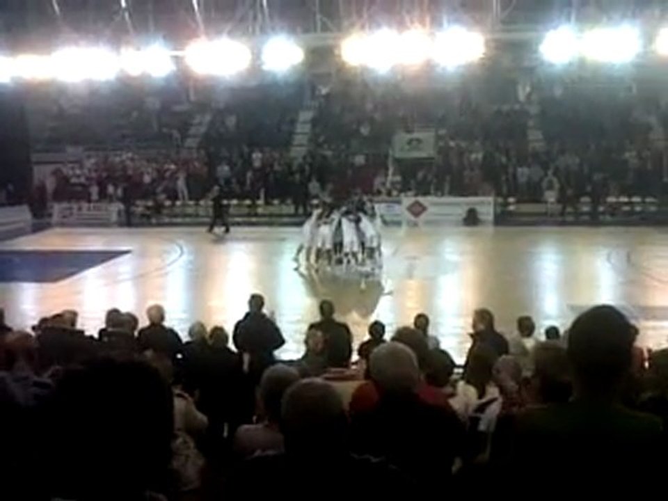 VID-20120112-00004