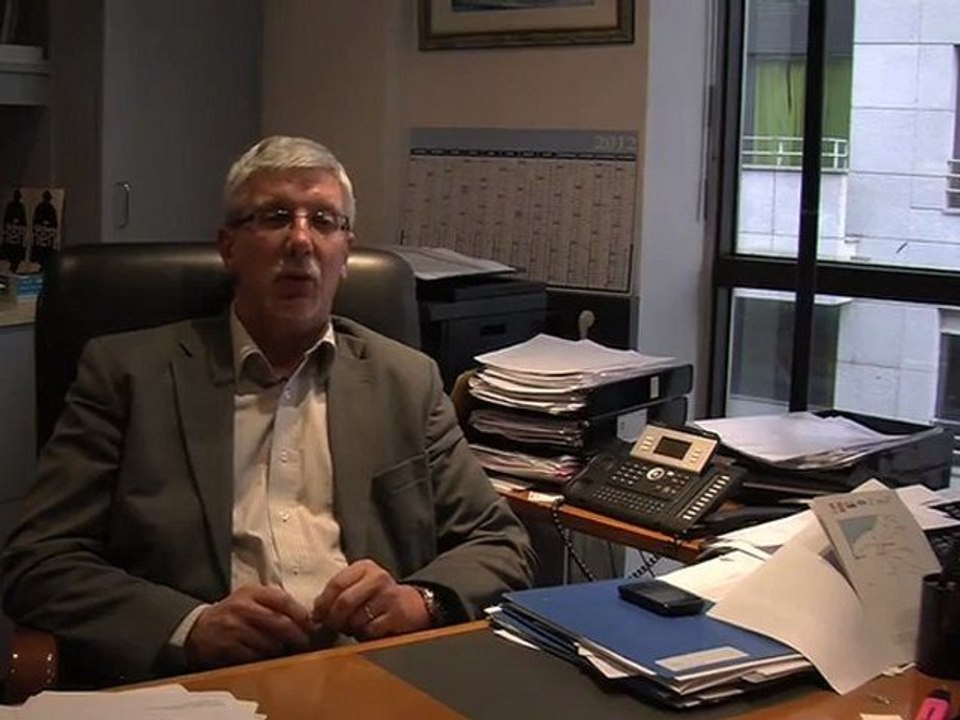 La Fondation Abbé Pierre tire profit du "buzz Cantona"