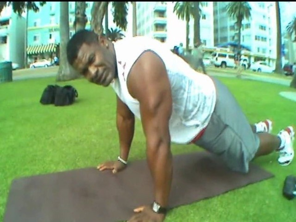 Monté CrisToph presents - Deuce Fitness