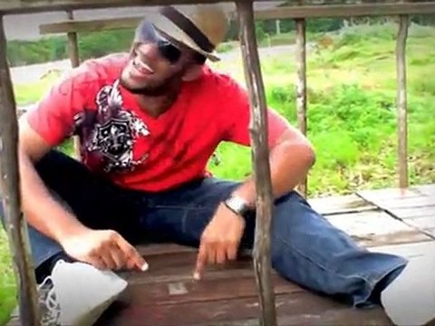 [clip zouk] GLYDE - Fatigué /2012 Zouk humoristique /nouveauté