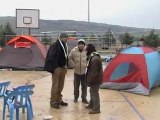 Syrian activists camp on border