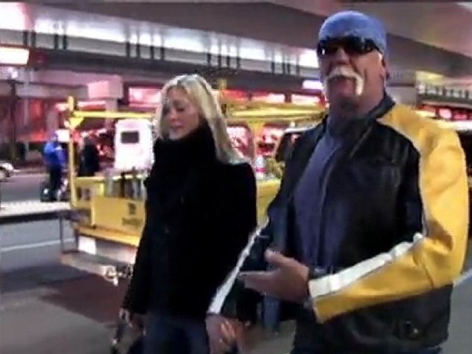 Hulk Hogan will Bart los werden