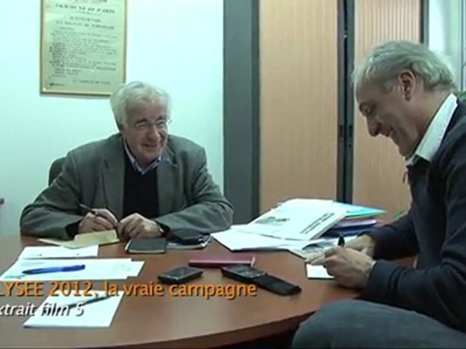 ELYSEE 2012, la vraie campagne- film 5 - Alain Krivine et Philippe Poutou, candidat du NPA, préparent leurs voeux