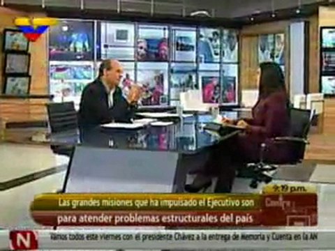 (VIDEO) Contragolpe: Entrevista al Vicepdte. del área económica Ricardo Menéndez 12.01.2012 1/2
