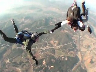 AirWax & Friends - Caroline Knoerr Tandem Jump - Skydive Aix-en-Provence