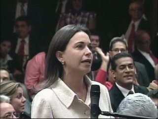 María Corina Machado responde al presidente Chávez