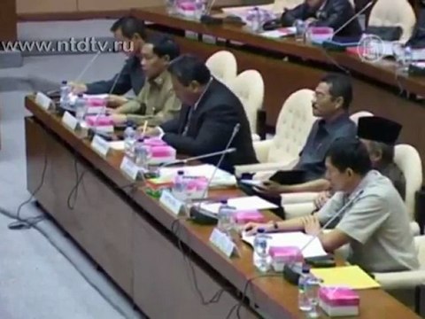 Исламисты Индонезии атаковали местное МВД