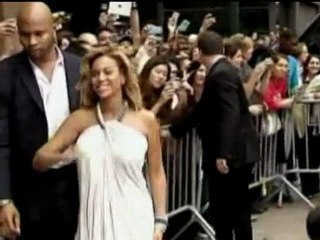 Gold-bottomed Australian fly named after Beyonce