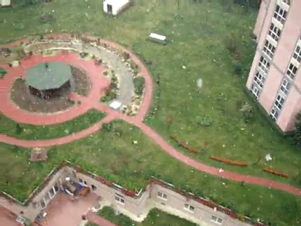 MOONTOWN DA KAR