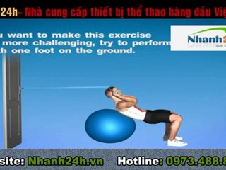 Tập thể dục - Bài tập bụng với bóng tập - Nhanh24h.vn