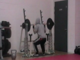 Heavy Chain Squats- http://www.mma-miltonkeynes.com Milton Keynes MMA MK Mixed Martial Arts