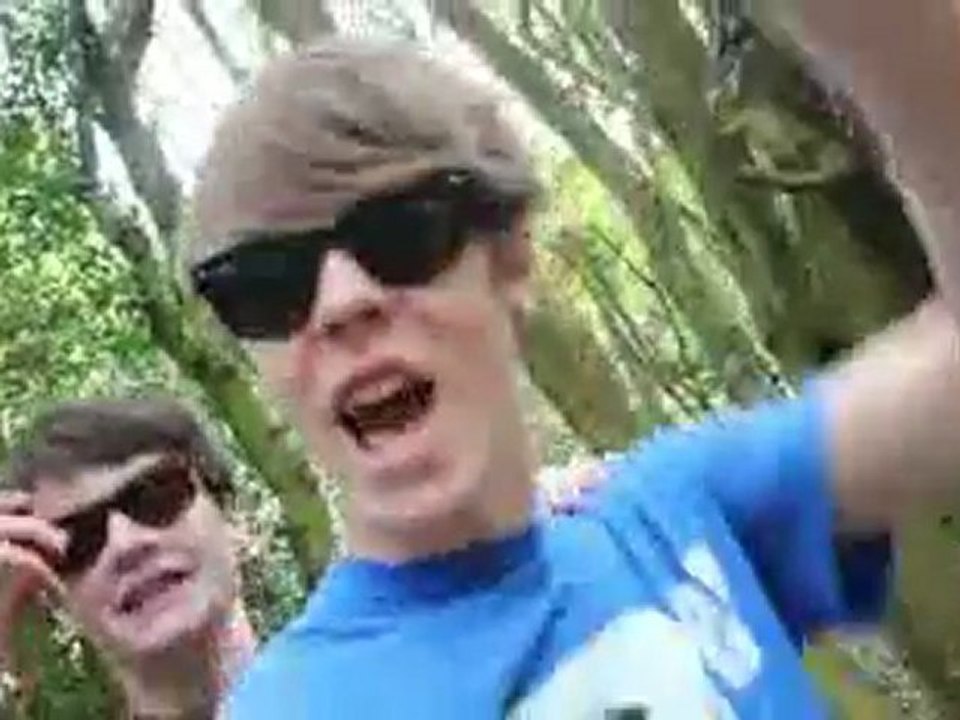 What makes you beautiful-One direction Cover