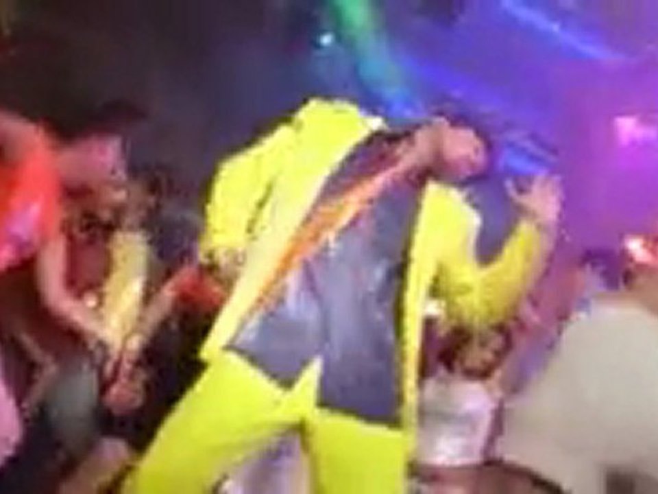 Aasai Nooru vagai - Kurumbu(240p_H.264-AAC)