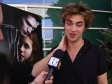 Interview with Robert Pattinson after Comic Con