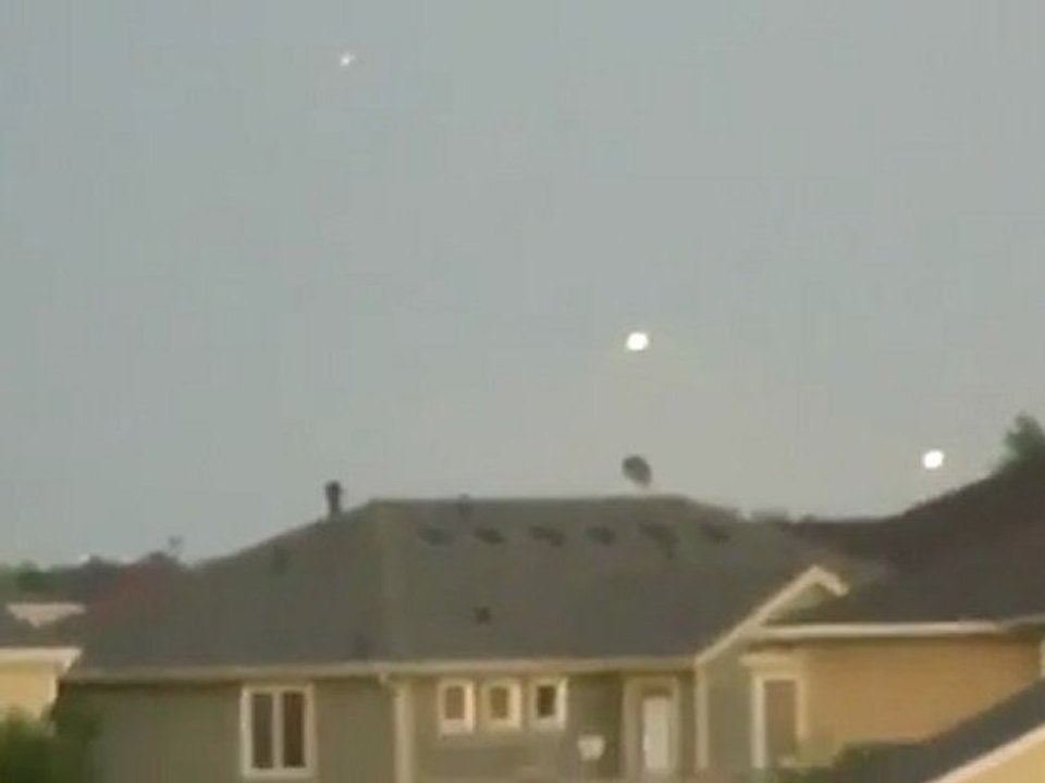 UFO Orbs over Colorado, USA August 2011