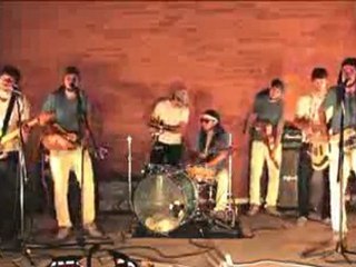 Man Down - Walk off the Earth Rihanna Cover