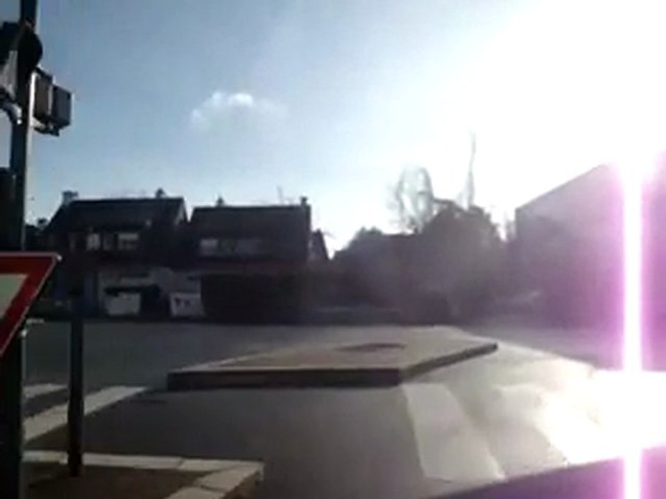 Balade sur la 15 12 02 2009 patton jules ferry - YouTube