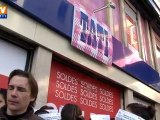 Syndicats en colère après le suicide d’une employée de Tati