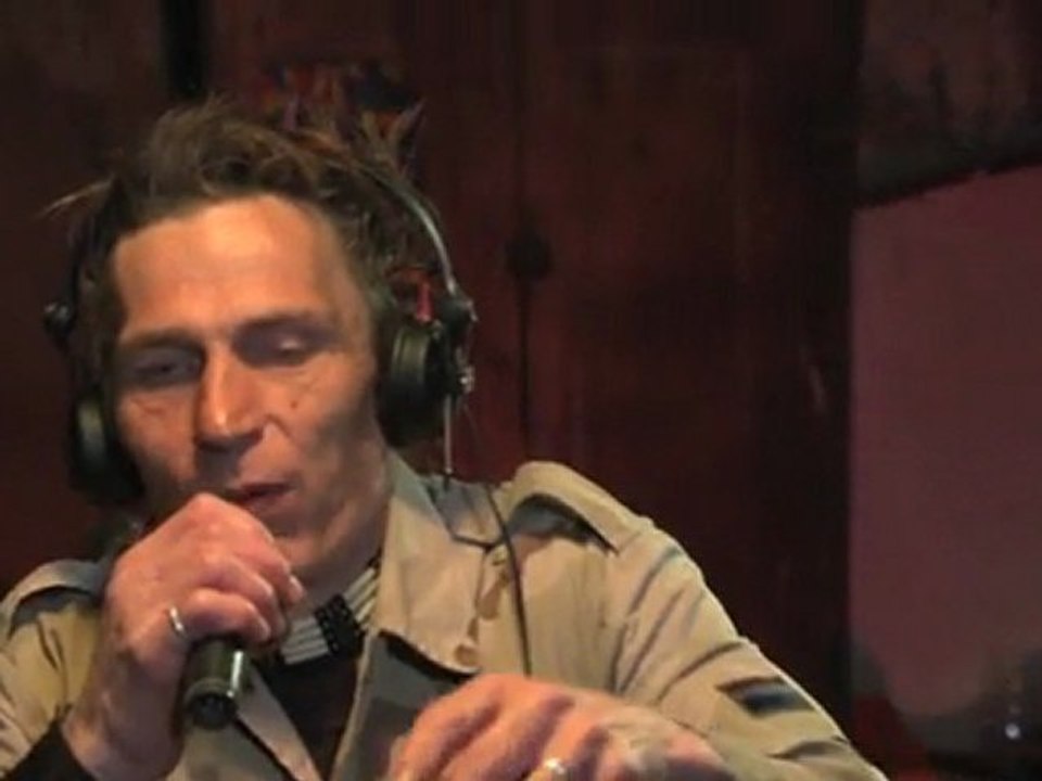 "Poussières" by Black