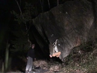 Noční bouldering - Ostrov