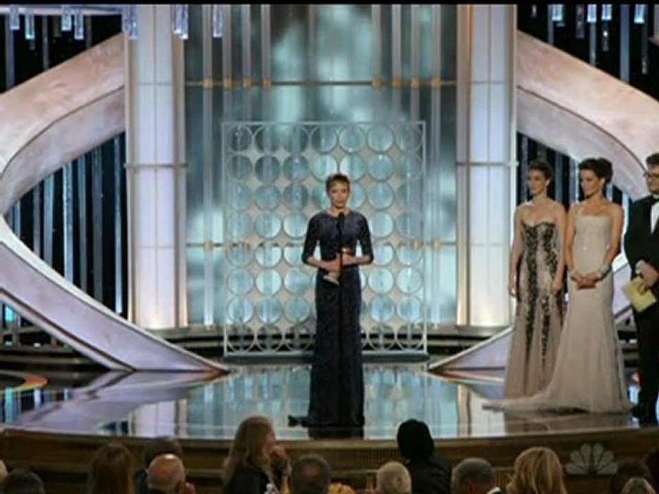 GOLDEN GLOBES: Michelle Williams wins best actress