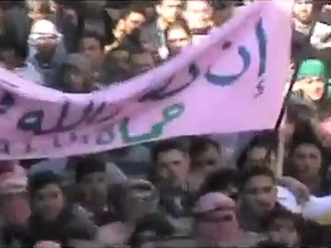 فري برس حماة حي الحميدية من راوئع الحميدية ب جمعة المنطقة العازلة مطلبنا 2 12 2011