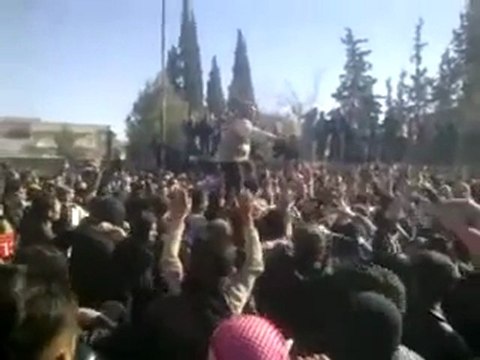 فري برس مظاهرة بحلب الباب جمعة المنطقة العازلة مطلبنا 2 12 2011 ج1