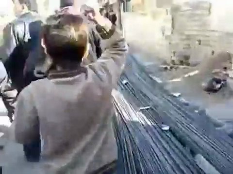 فري برس حلب حي صلاح الدين جامع سعد بن أبي وقاص 2 12 2011 ج1