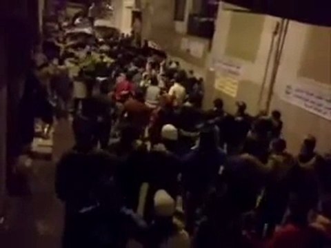 فري برس حمص كرم الشامي مسائية ثورية في الحي الصامد 2 12 2011