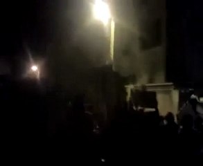 فري برس   حماه القصور لحظة خروجها من المسجد 3 12 2011