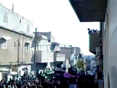 فري برس حماه حي الحميدية جمعة المنطقة العازله 2 12 2011 ج1