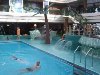 MSC Fantasia Piscine