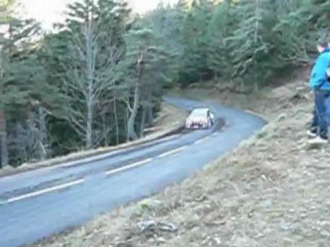 essai loeb sur la route de St Martial pour le rallye Monte Carlo