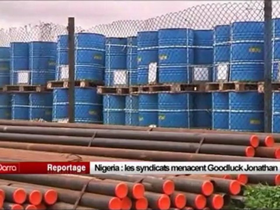 Nigeria  les syndicats menacent Goodluck Jonathan