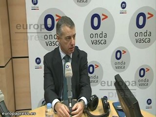 Urkullu rechaza alabanzas a Fraga