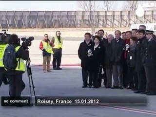 La Chine prête deux pandas géants à la... - no comment