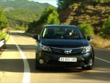 Toyota Avensis 2012 - Dinámica de conducción mejorada