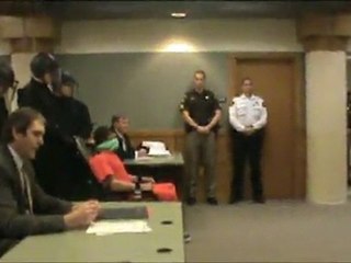 Crazy Person Goes Batsh*t Crazy at Sentencing Hearing (Raw)