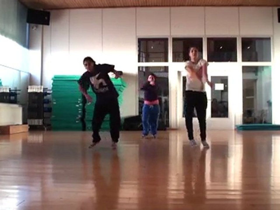 Chris Brown Akon - Take It down Low SILVI CEYLAN TERESA