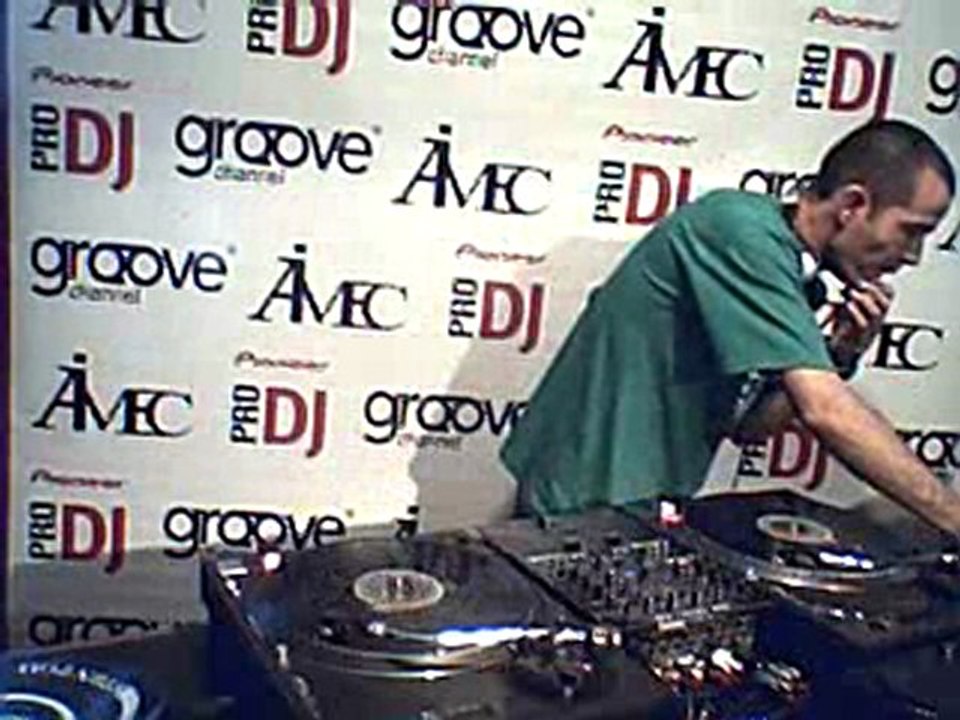 DJPia na AIMEC