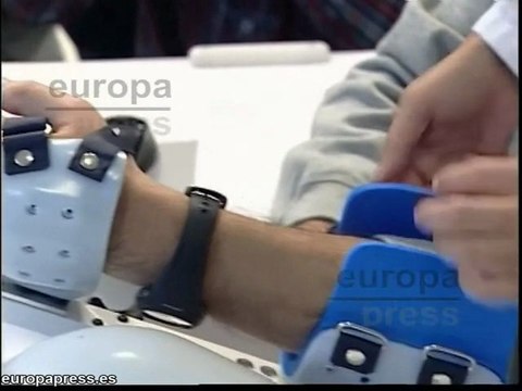 Sistema para rehabiltar pacientes con ictus desde casa