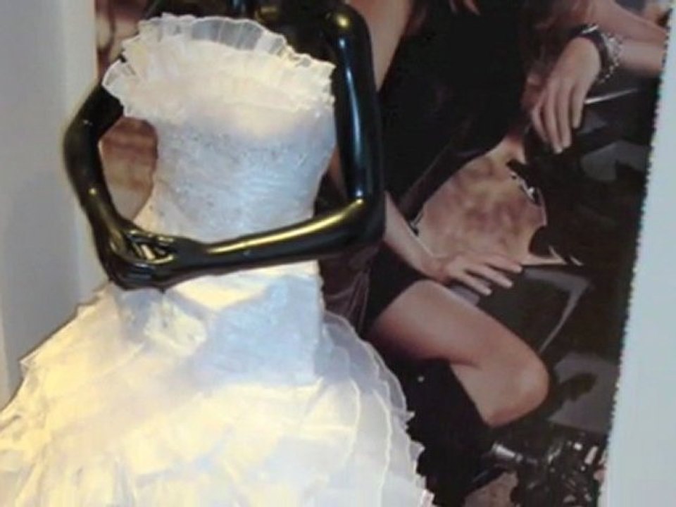 Maquillage et robes de Mariage Tunisienne chez Lobna Fartouna Bizerte