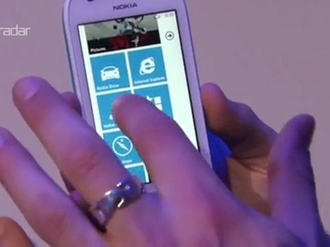 Nokia Lumia 710 Hands on Review