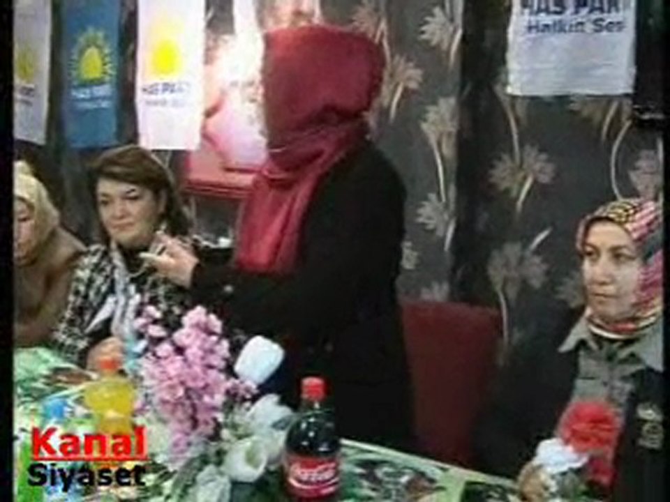 HAS PARTİ KADIN KOLLARI